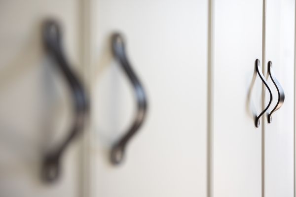 Zamak kitchen handles: the optimal combination of precision, durability and cost-effectiveness