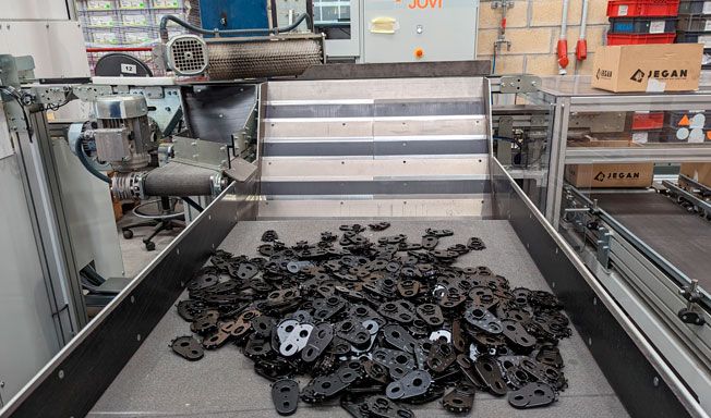 Defects in die casting: defects caused by the alloy